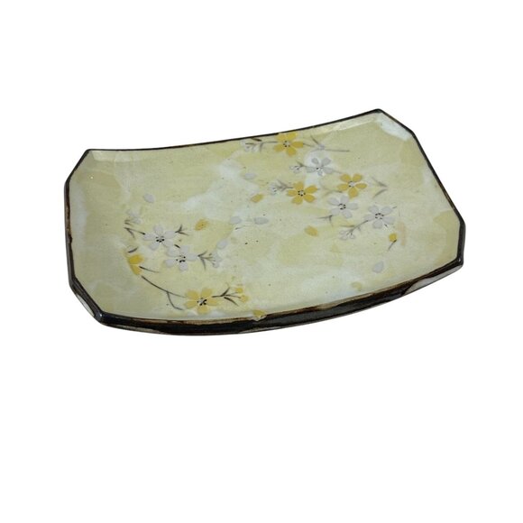 Handcrafted Floral Ceramic Serving Platter Yellow White Daisy Design Home Décor - Picture 7 of 7